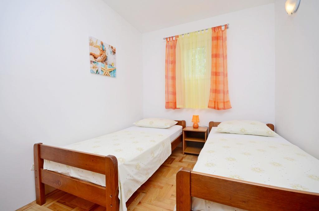 Apartments Milan Rogoznica  Exterior photo