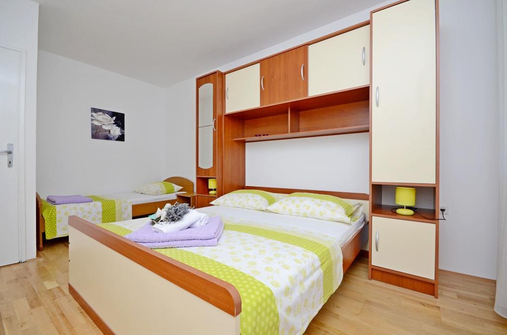 Apartments Milan Rogoznica  Exterior photo
